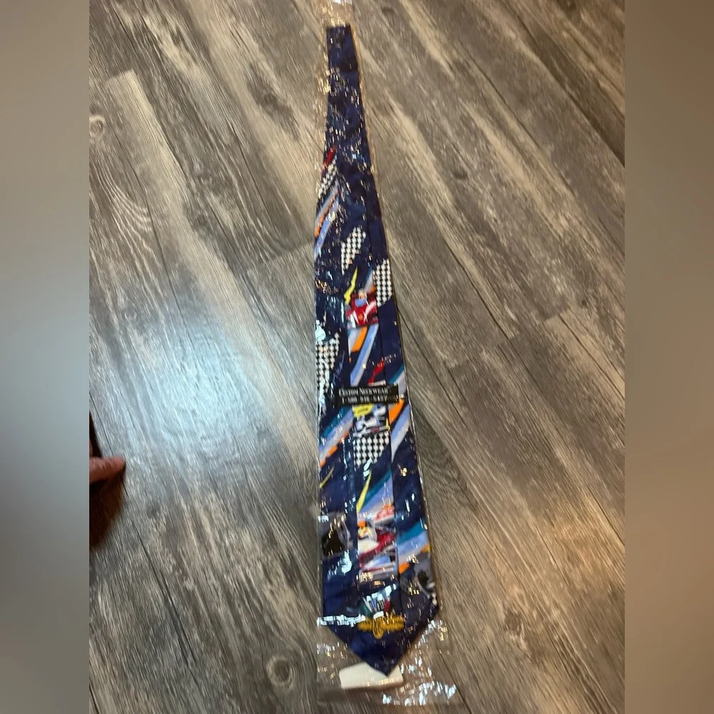 Indianapolis 500 Race Car Silk Necktie Indianapolis Motor Speedway Navy NWT
